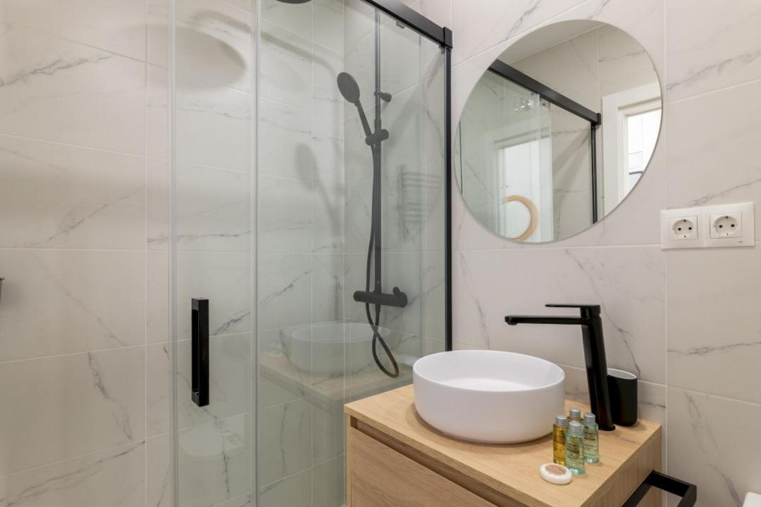2 Bedrooms 2 Bathrooms Furnished - Retiro - Refurbished - Mintystay Мадрид Экстерьер фото